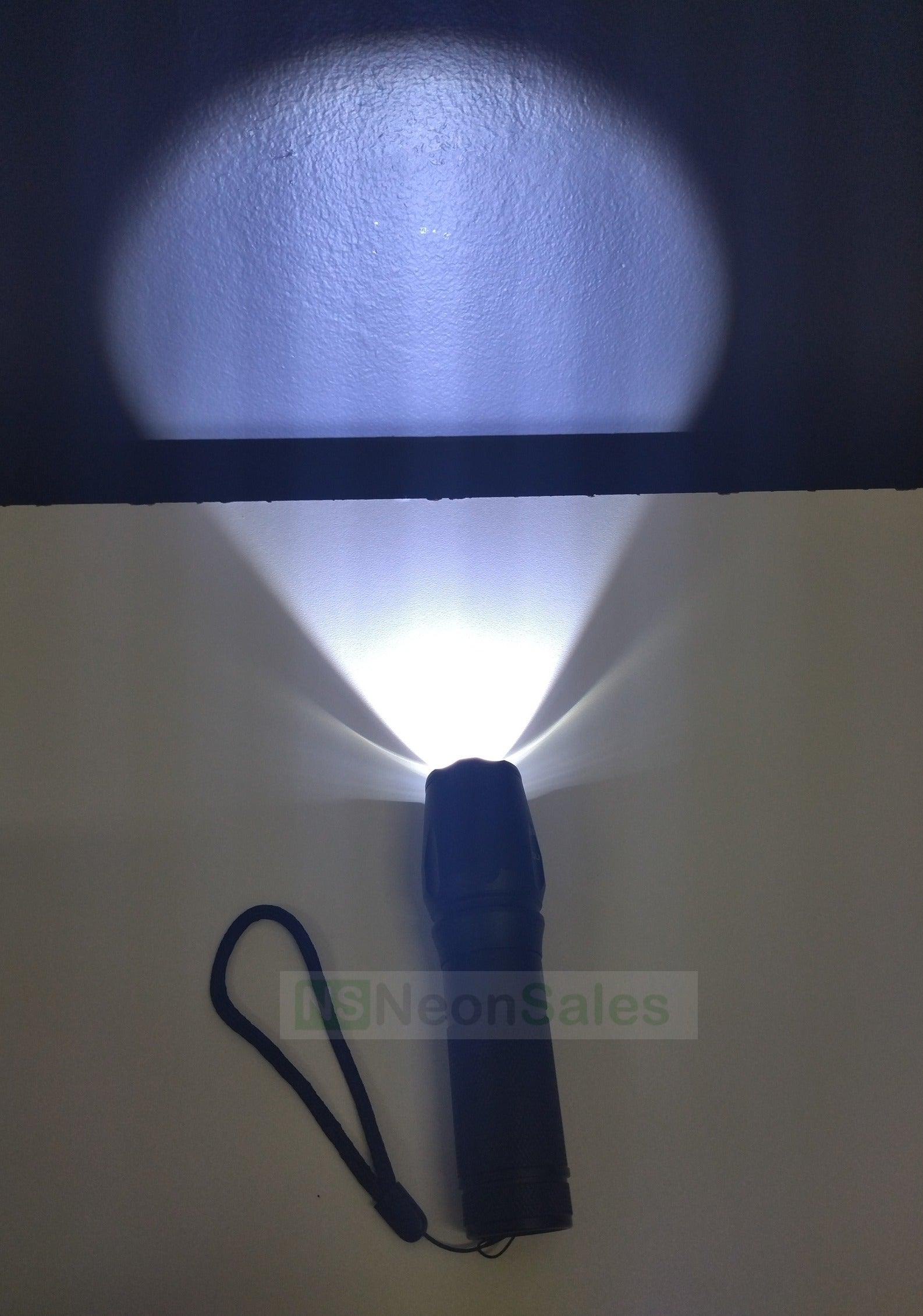 ANDOWL RECHARGEABLE GLARE FLASHLIGHT - Q-5104 - NeonSales