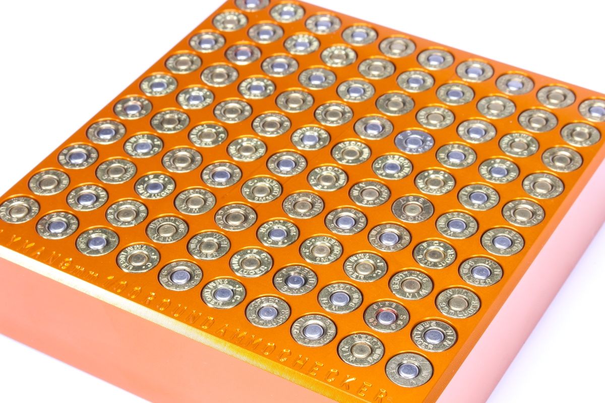 LYMAN AMMO CHECKER BLOCK 100 HOLE 9MM - NeonSales {{ shop.shopifyCountryName }}