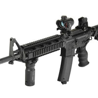 UTG AR15 FULL LENGTH DROP IN QUAD RAIL - BLACK
