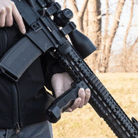 UTG D-GRIP QD PICATINNY MOUNT