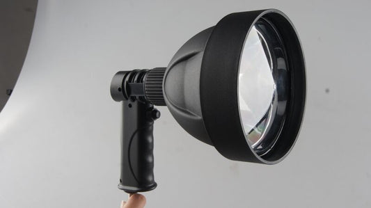 GAMEPRO BUBO XL 1040 LUMEN LED SPOTLIGHT