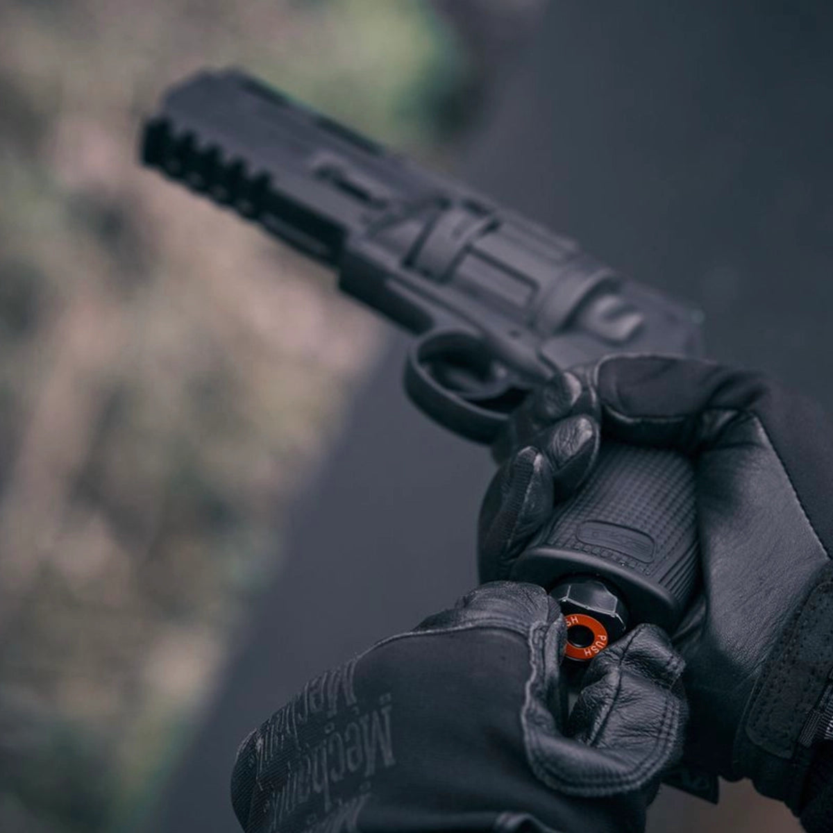 UMAREX TR50 GEN2 .50 REVOLVER COMBO- 13J - NeonSales {{ shop.shopifyCountryName }}