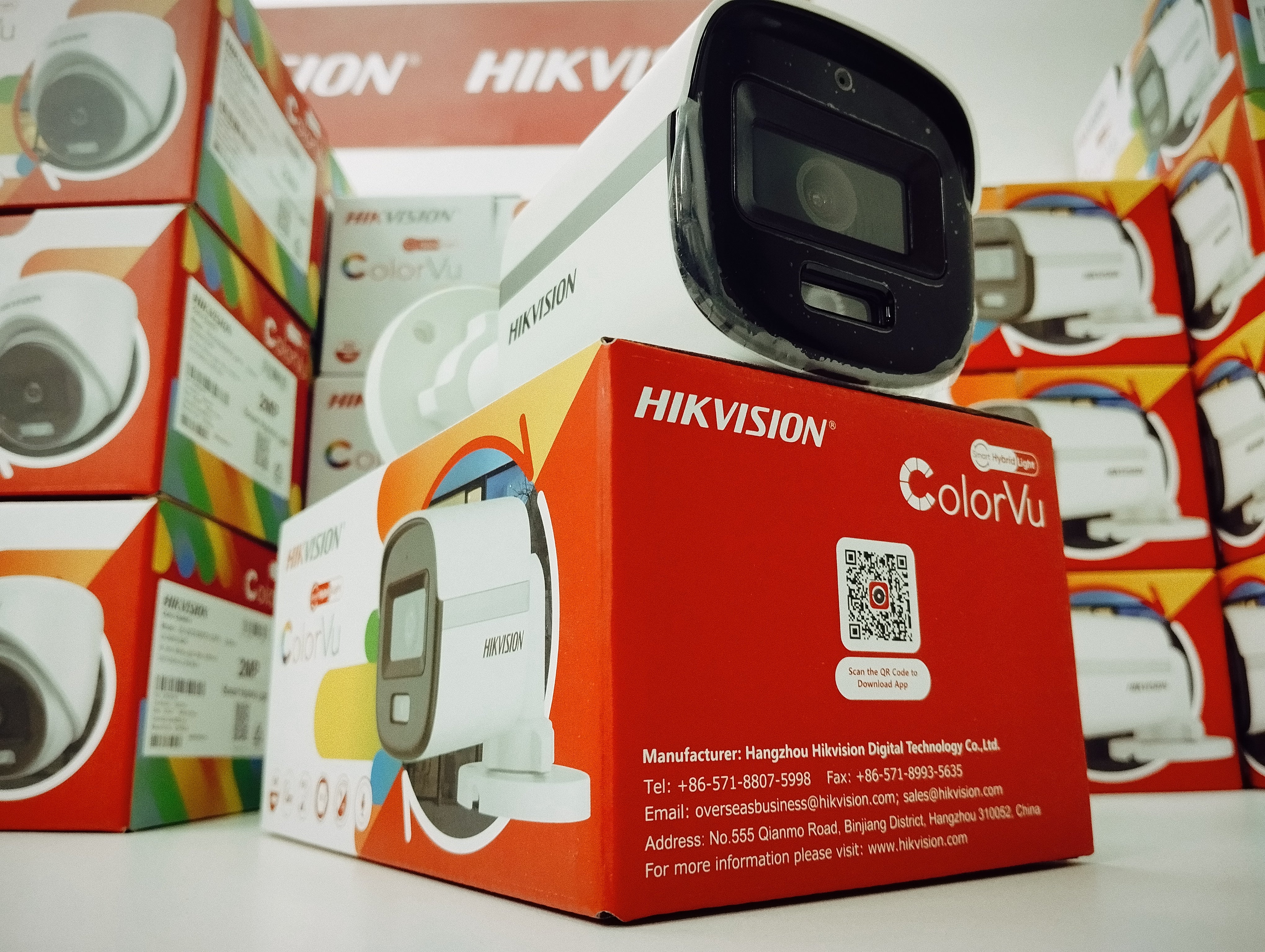HIKVISION 8CH HYBRID COLORVU CCTV KIT