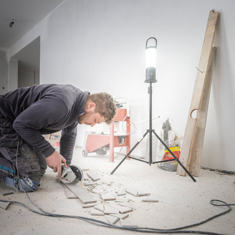 Ledlenser AL10R Work Lantern (5 of 6)
