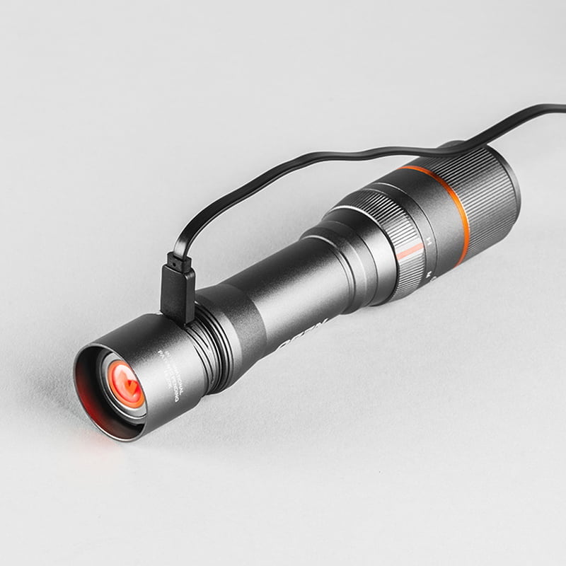 Nebo Davinci 1000 Rechargeable LED Torch (3 of 6)