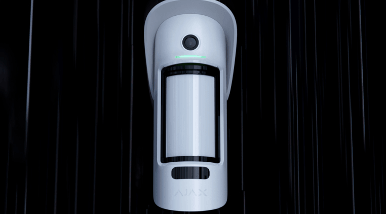 AJAX MOTION CAM OUTDOOR - NeonSales {{ shop.shopifyCountryName }}