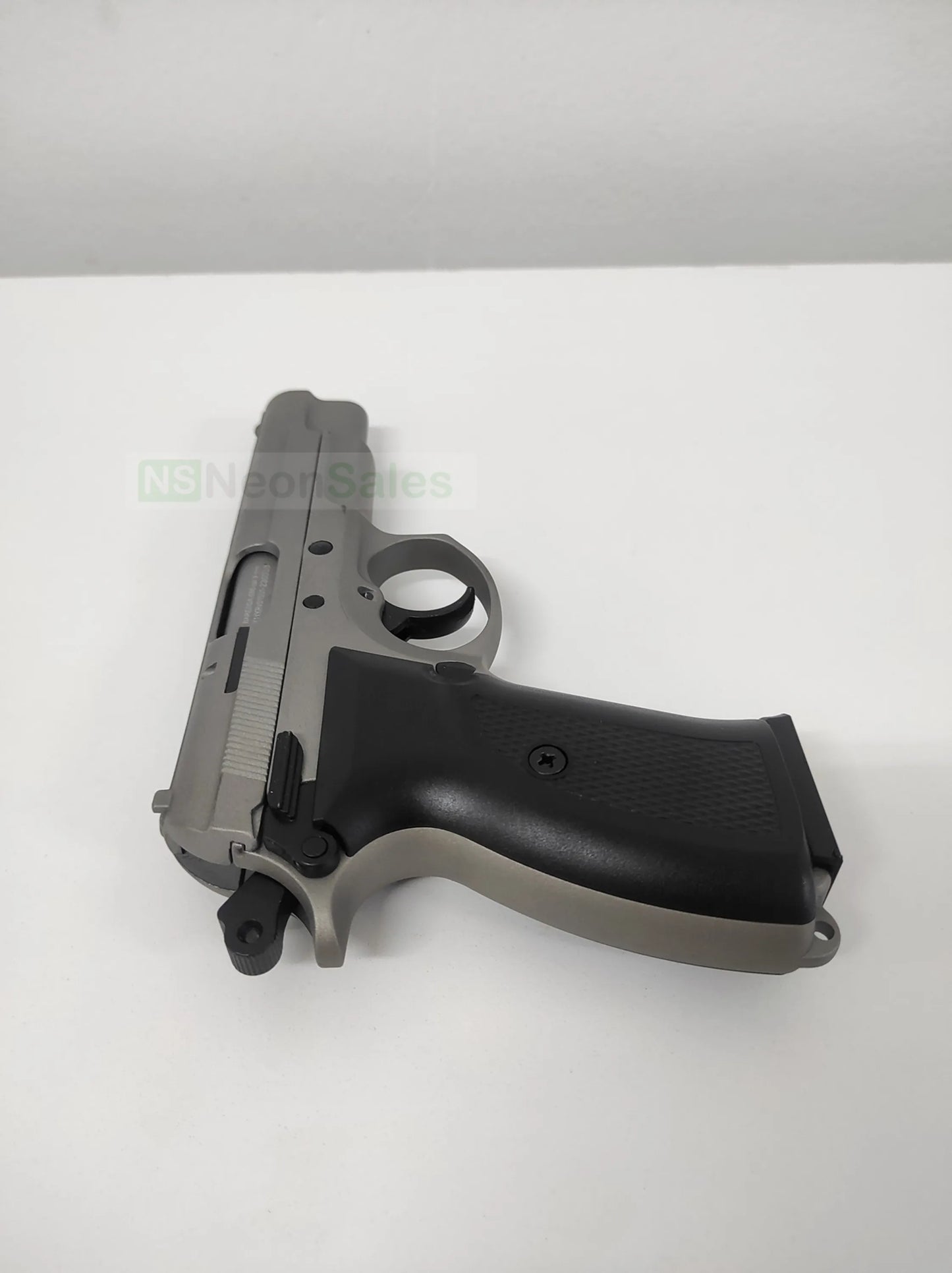 BAREDDA S56 FUME+ 10 BLANKS + HOLSTER - NeonSales {{ shop.shopifyCountryName }}