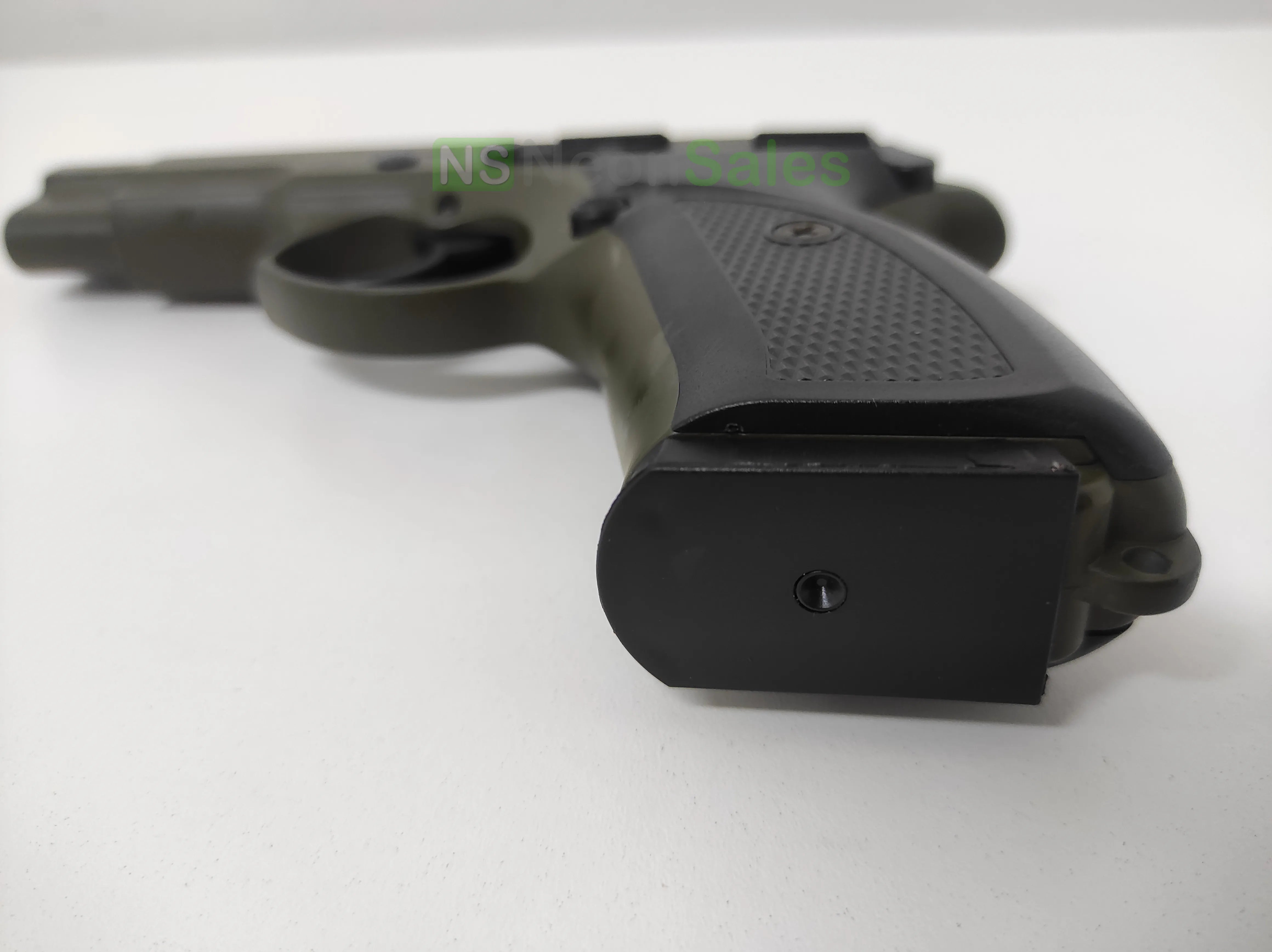 BAREDDA S56 OLIVE DRAB + 10 BLANKS + HOLSTER - NeonSales {{ shop.shopifyCountryName }}
