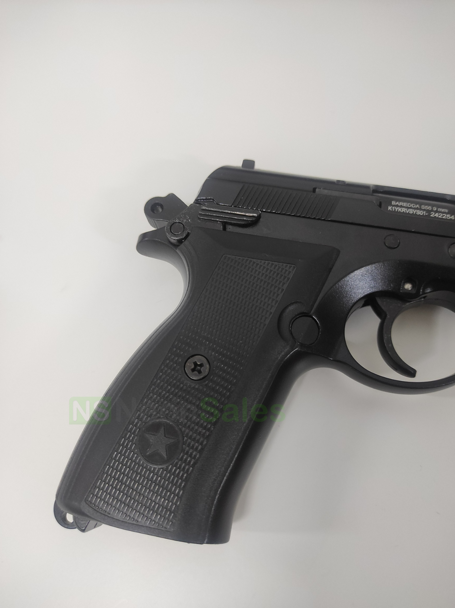 BAREDDA S56 - SET OF BLACK GRIPS - NeonSales {{ shop.shopifyCountryName }}