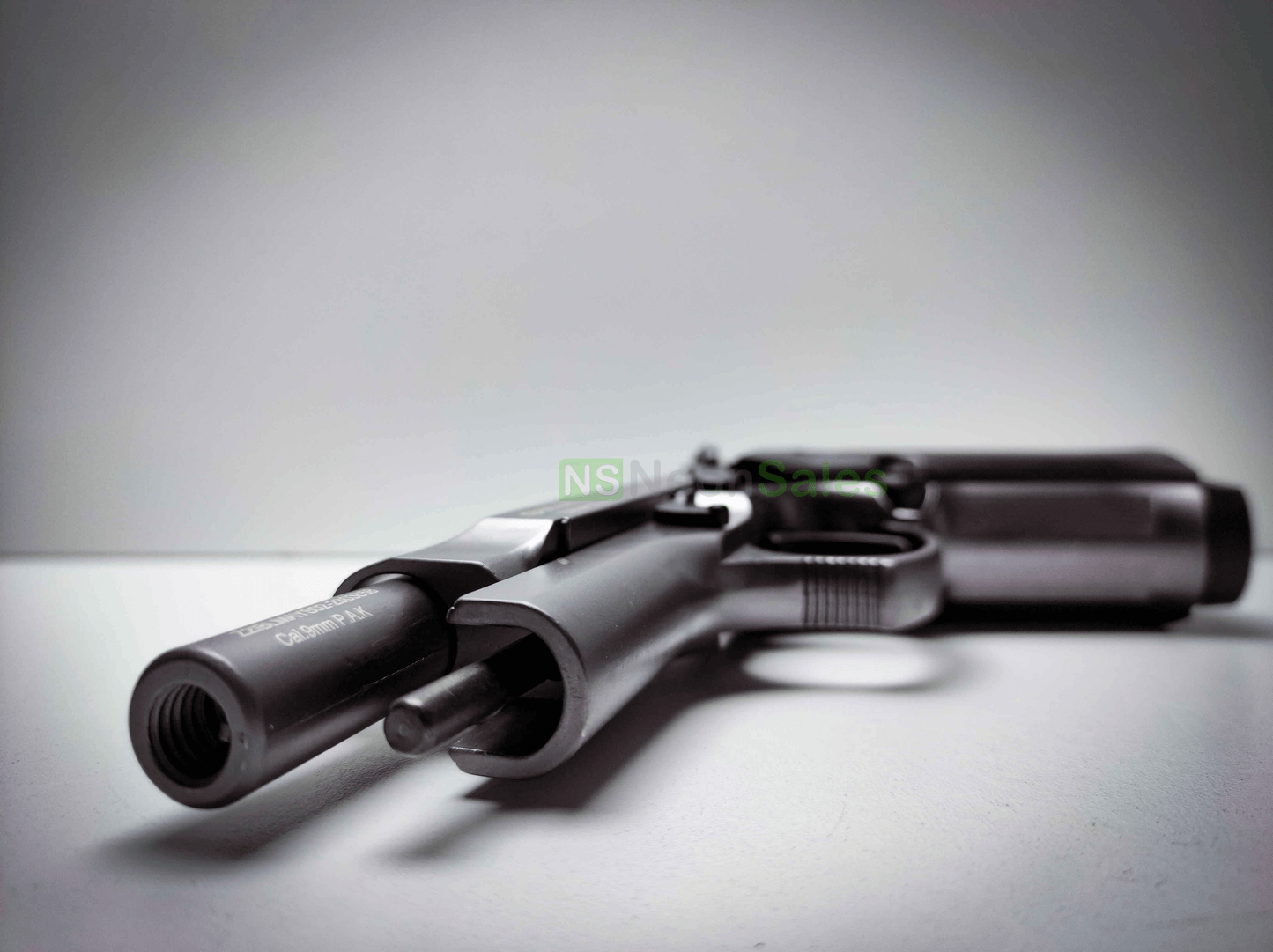 BLOW F92 BLANK GUN - FUME - NeonSales {{ shop.shopifyCountryName }}