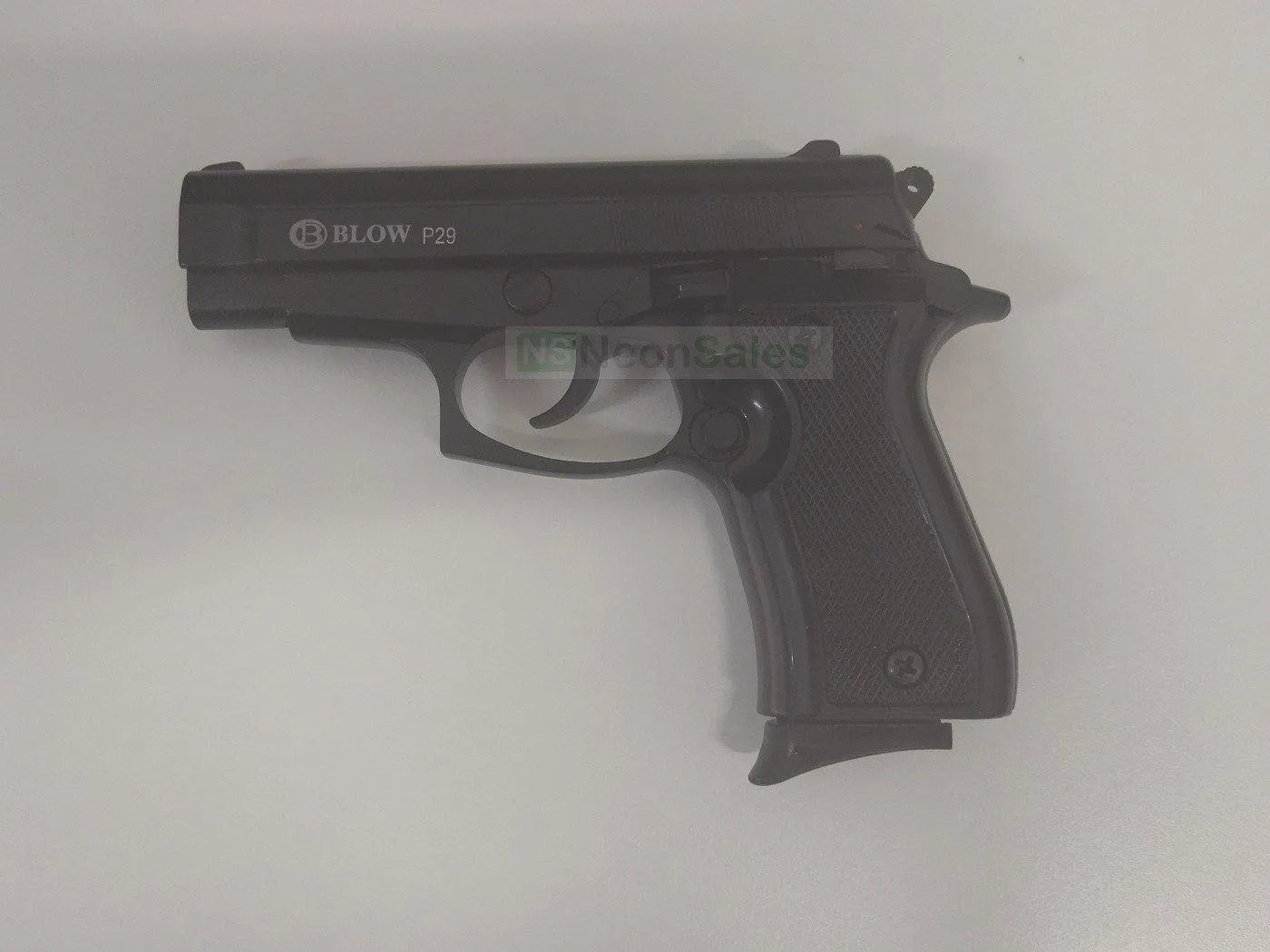 BLOW P29 BLACK + 15 BLANKS + HOLSTER - NeonSales {{ shop.shopifyCountryName }}