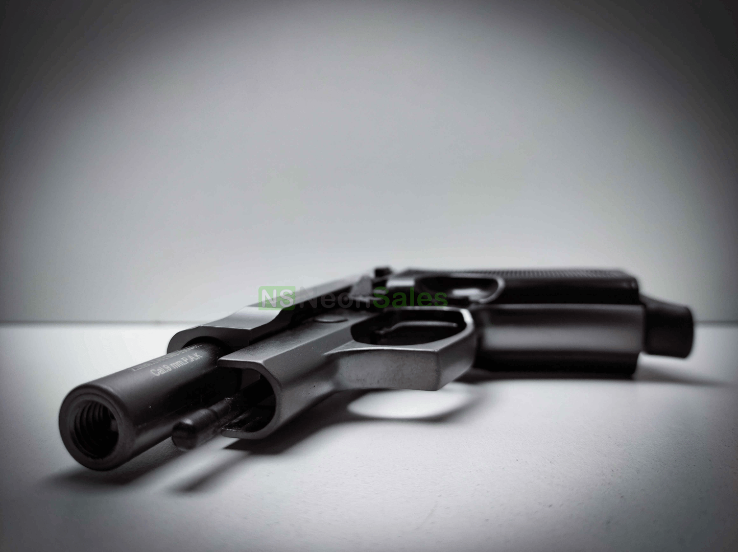 BLOW P29 BLANK GUN - FUME - NeonSales {{ shop.shopifyCountryName }}