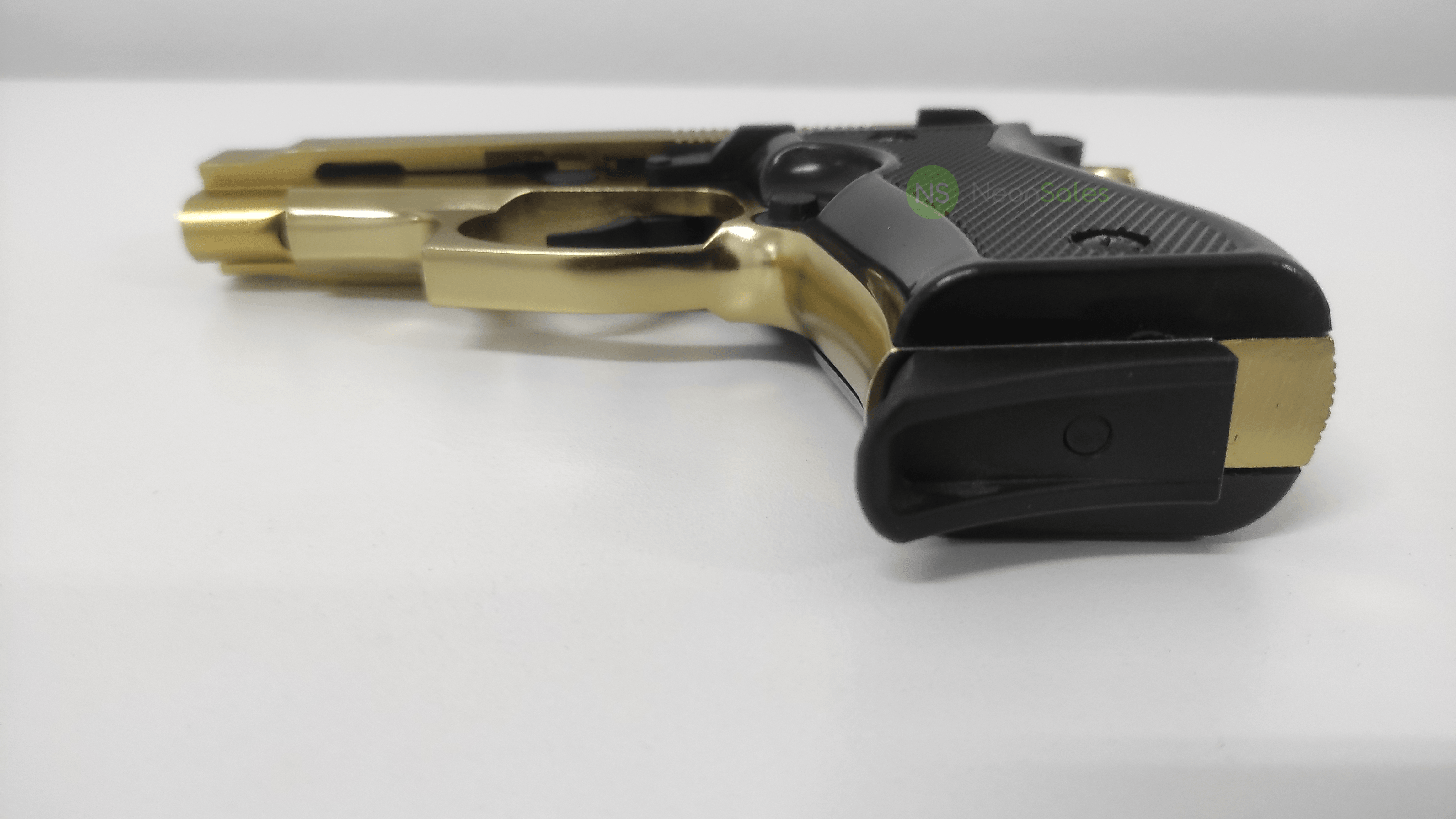BLOW P29 BLANK GUN - GOLD W/ BLACK GRIPS & TRIM - NeonSales {{ shop.shopifyCountryName }}