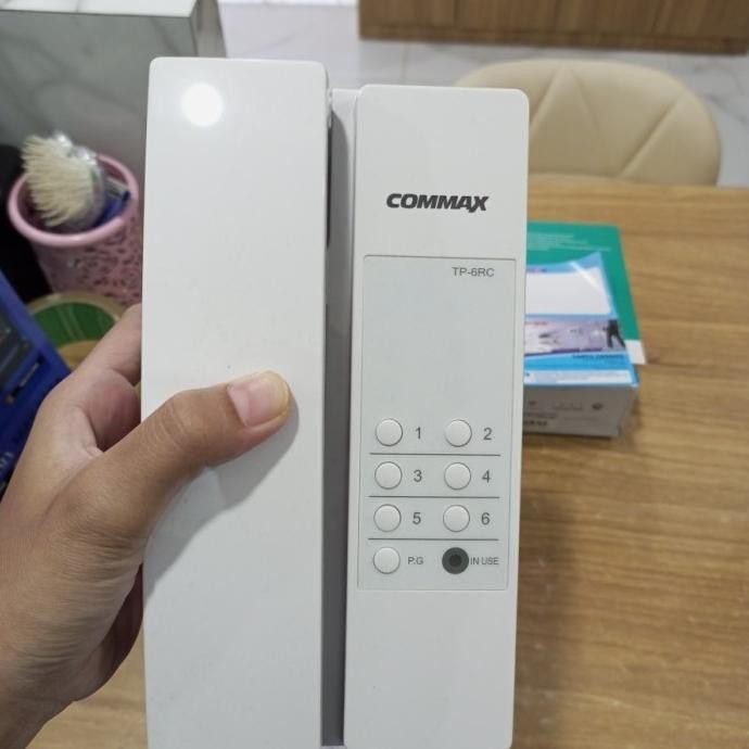 COMMAX TP-6RC handset and controls