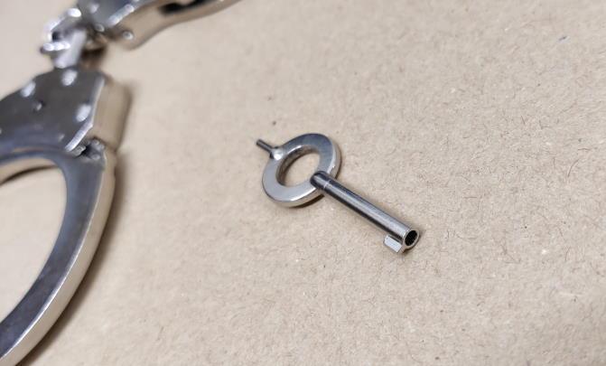 DOUBLE LINK HANDCUFF KEY - 1's - NeonSales {{ shop.shopifyCountryName }}