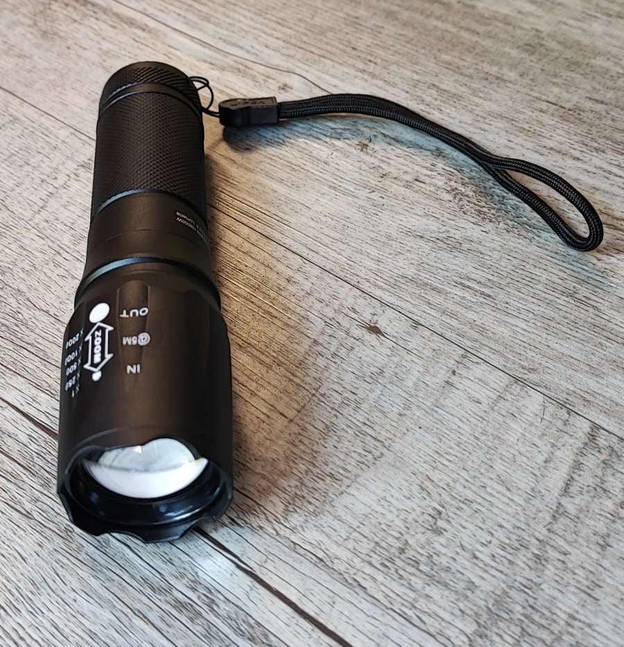 EJC X900 26650 TORCH KIT W/ CHARGERS - NeonSales {{ shop.shopifyCountryName }}
