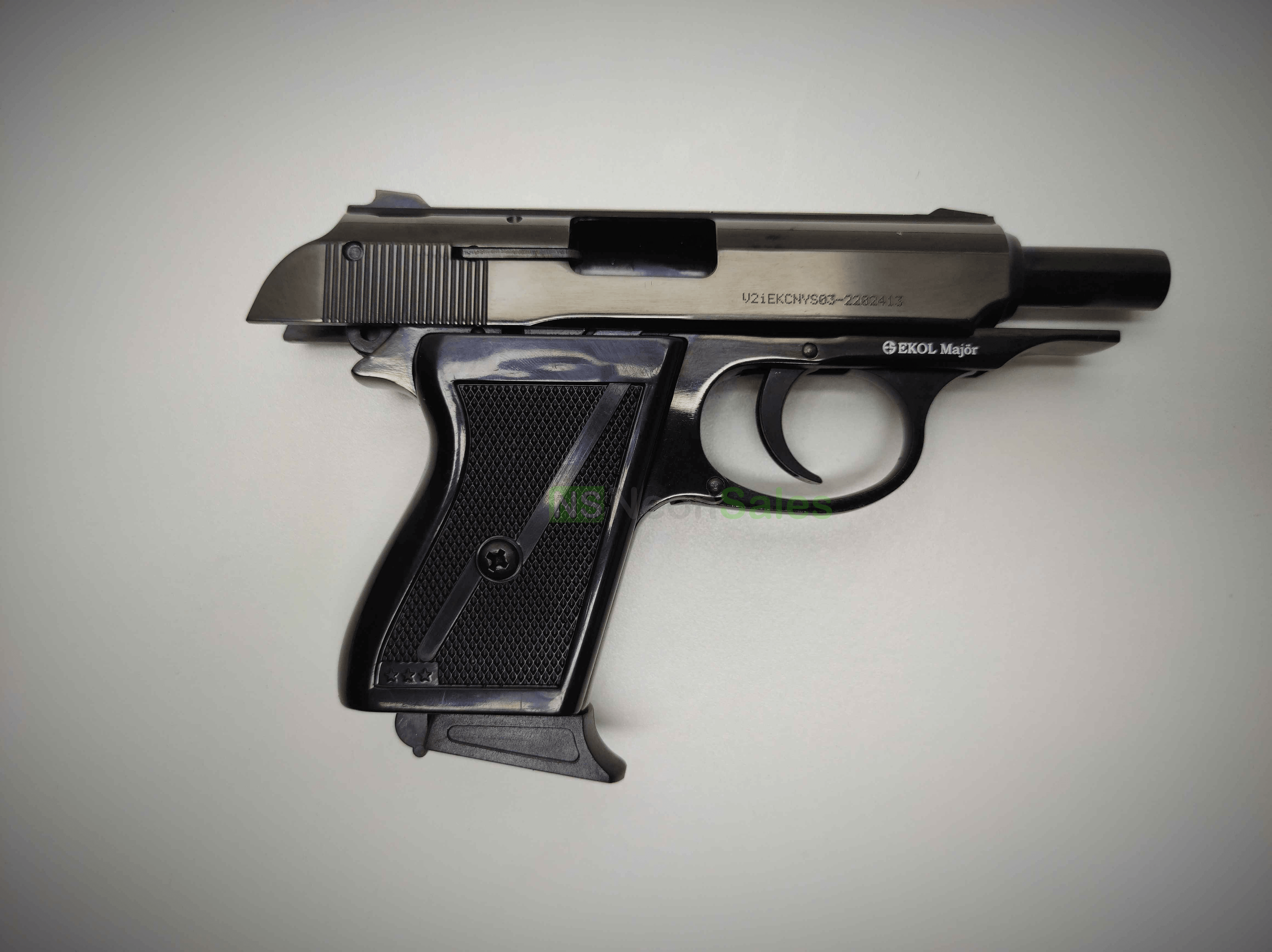 EKOL MAJOR BLANK GUN + 10 BLANKS + HOLSTER - NeonSales {{ shop.shopifyCountryName }}
