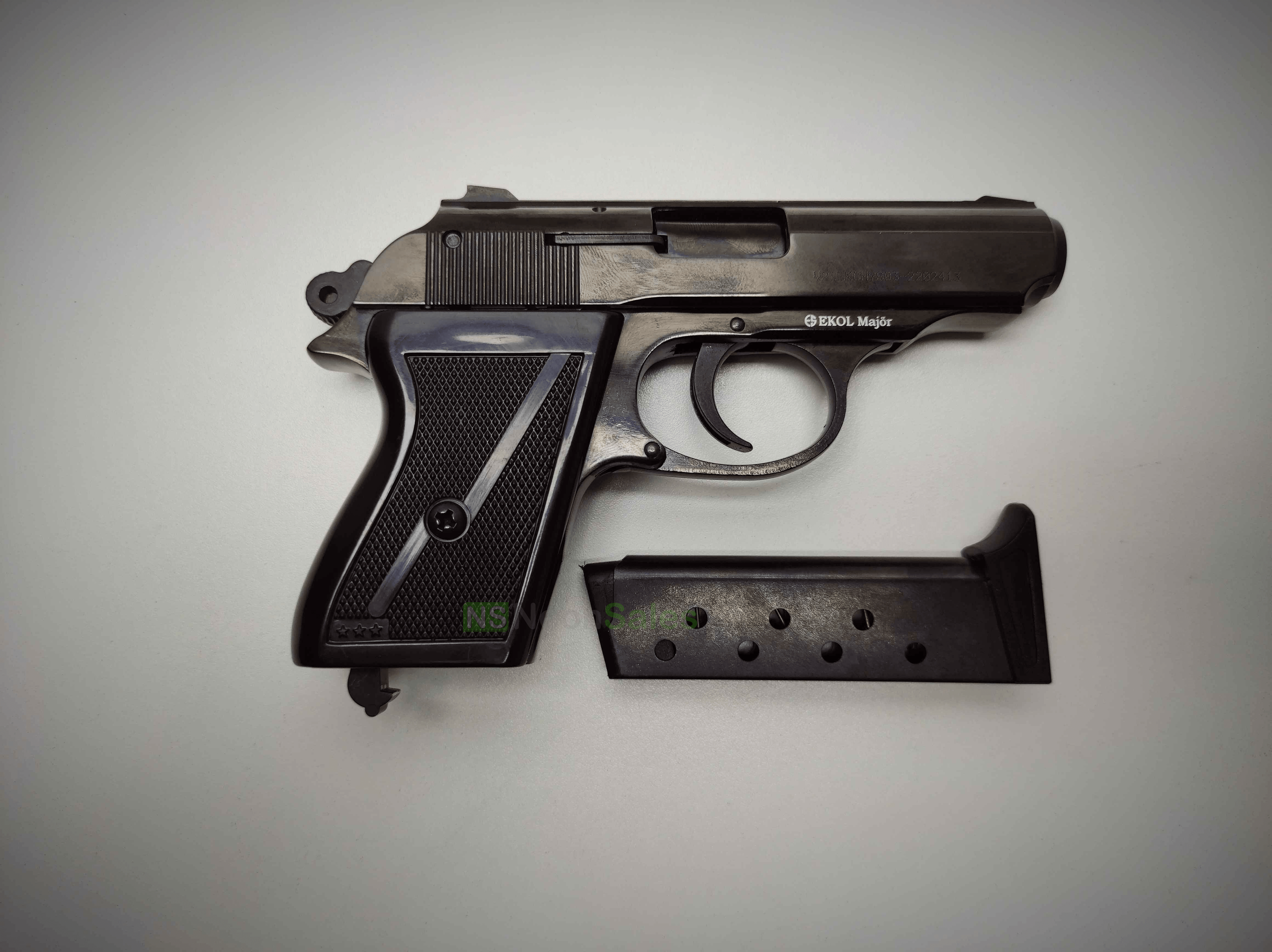 EKOL MAJOR BLANK GUN + 10 BLANKS + HOLSTER - NeonSales {{ shop.shopifyCountryName }}