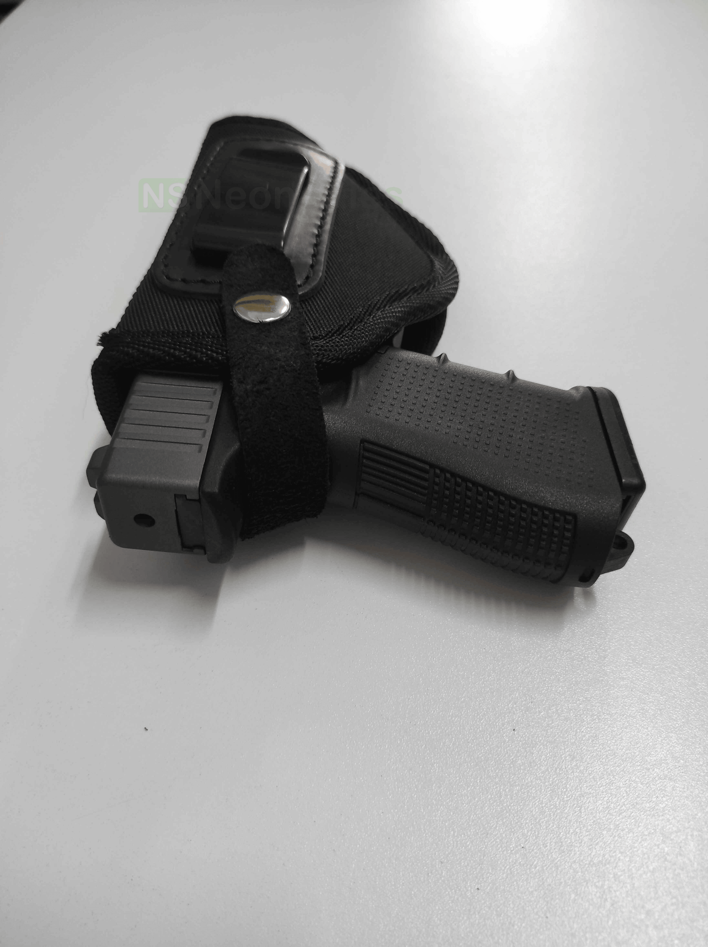 EL PASO CORDURA CLIP-ON W/ STRAP (IWB) - MED RAIL - NeonSales {{ shop.shopifyCountryName }}