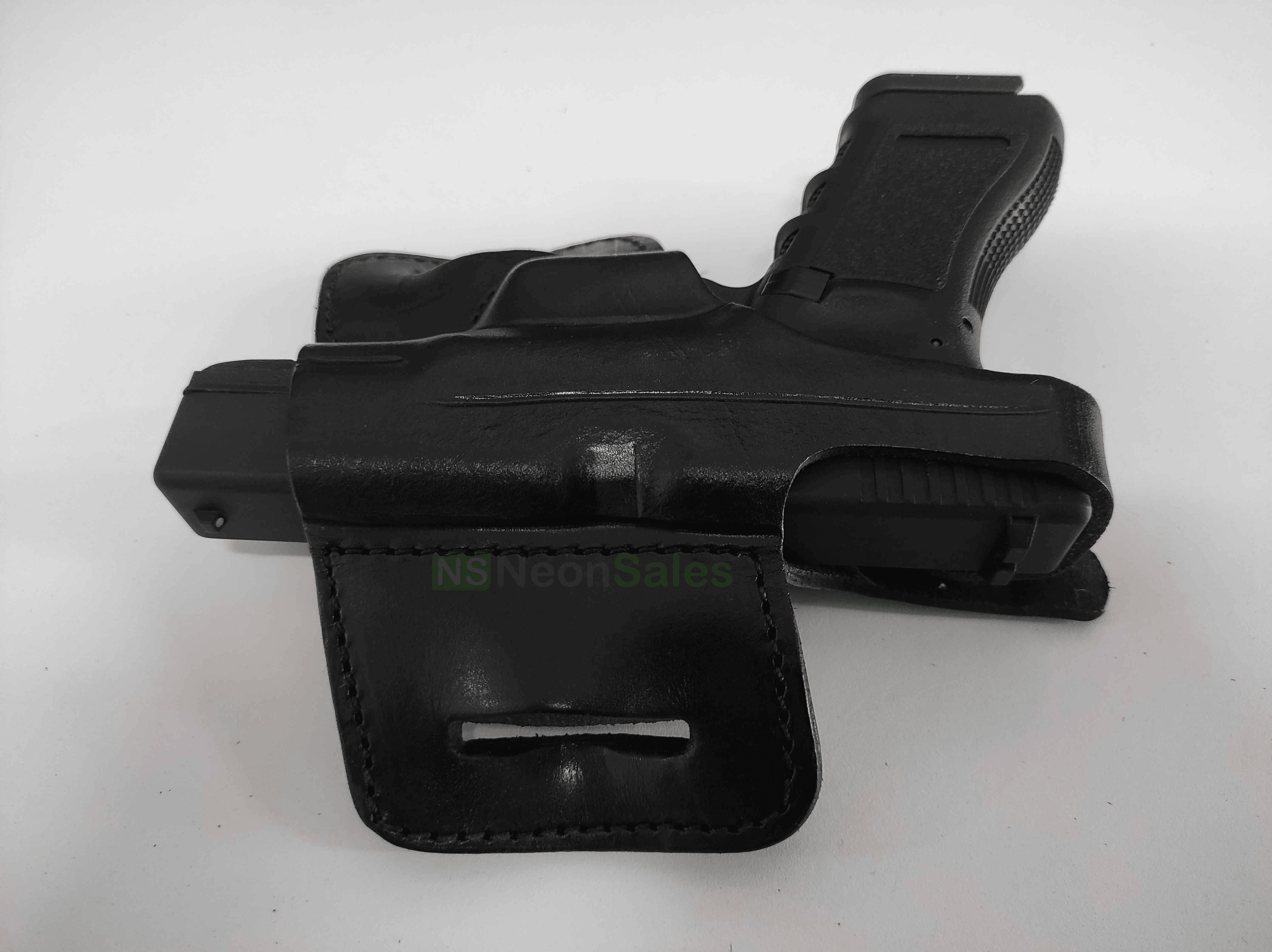 EL PASO HARD LEATHER BIKINI HOLSTER, GLOCK 17/19 - NeonSales {{ shop.shopifyCountryName }}