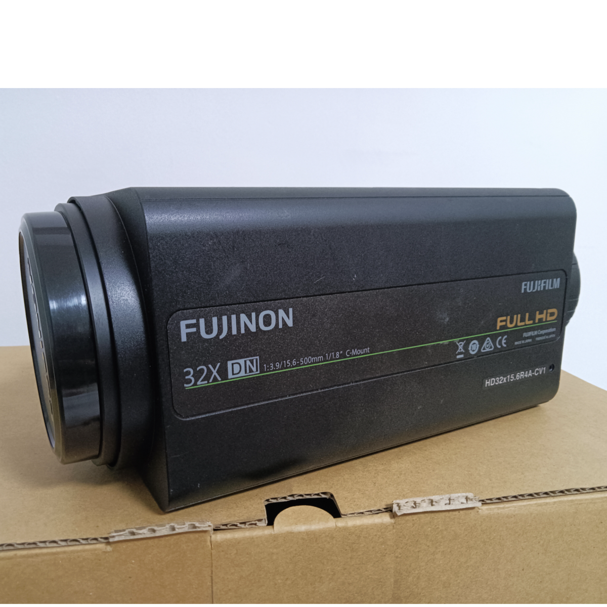 FUJINON HD32X15.6R4A-CV1 - exact/close model view