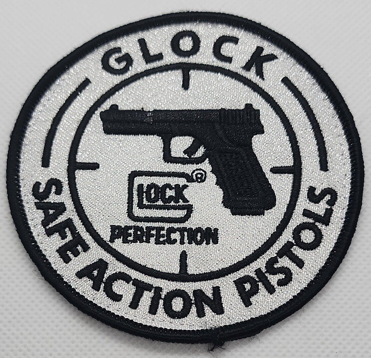 GLOCK® IRON-ON PATCH, EMBOIDED - NeonSales {{ shop.shopifyCountryName }}