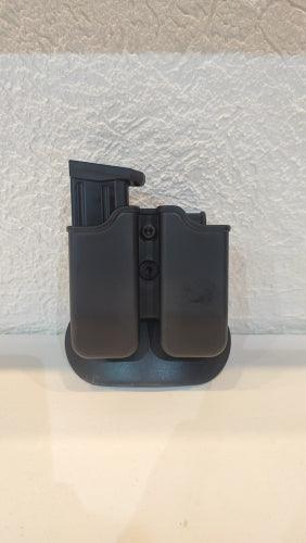 HARDSHELL DUAL MAGAZINE HOLDER W/ PADDLE - NeonSales {{ shop.shopifyCountryName }}