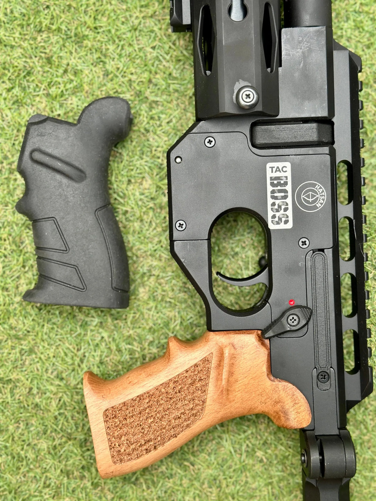 HATSAN TAC BOSS PCP RIFLE - .22 CAL - NeonSales {{ shop.shopifyCountryName }}