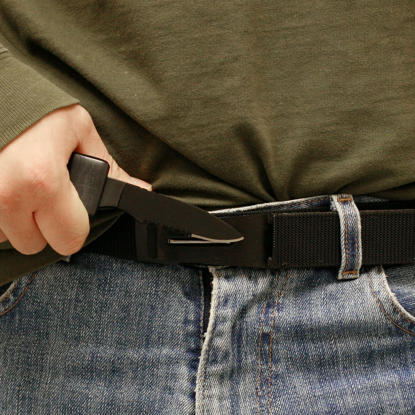 DAN VALOIS BELT KNIFE - DV-01 - NeonSales {{ shop.shopifyCountryName }}