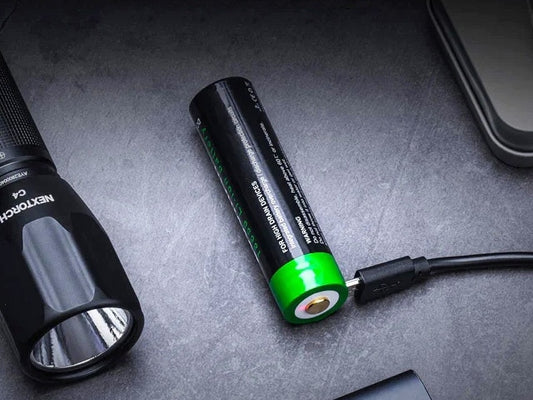 NEXTORCH C4 flashlight with rechargeable 18650 battery