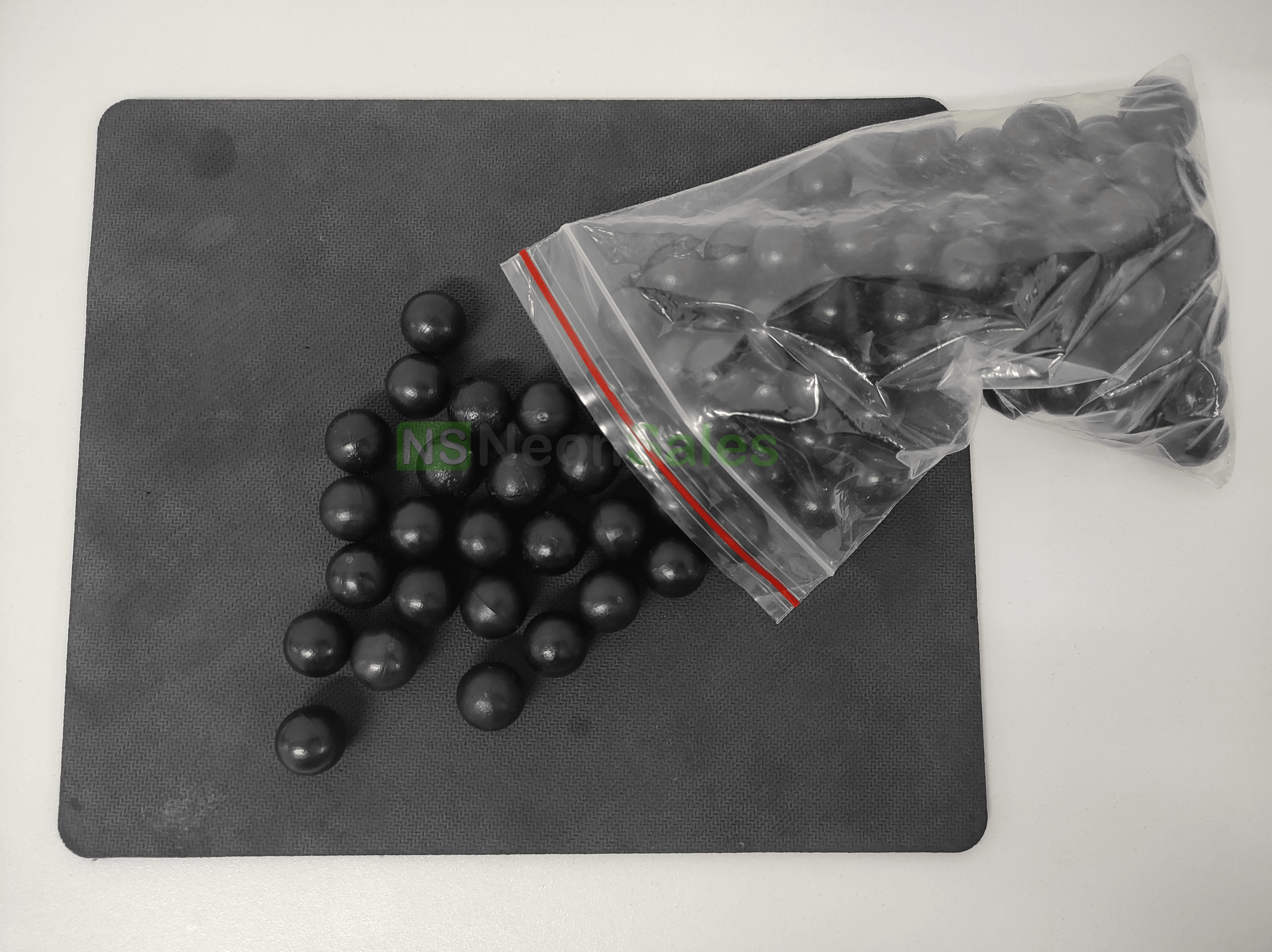 NYLON SOLID SHOT, .68 CAL (54GR) - 100's - NeonSales {{ shop.shopifyCountryName }}