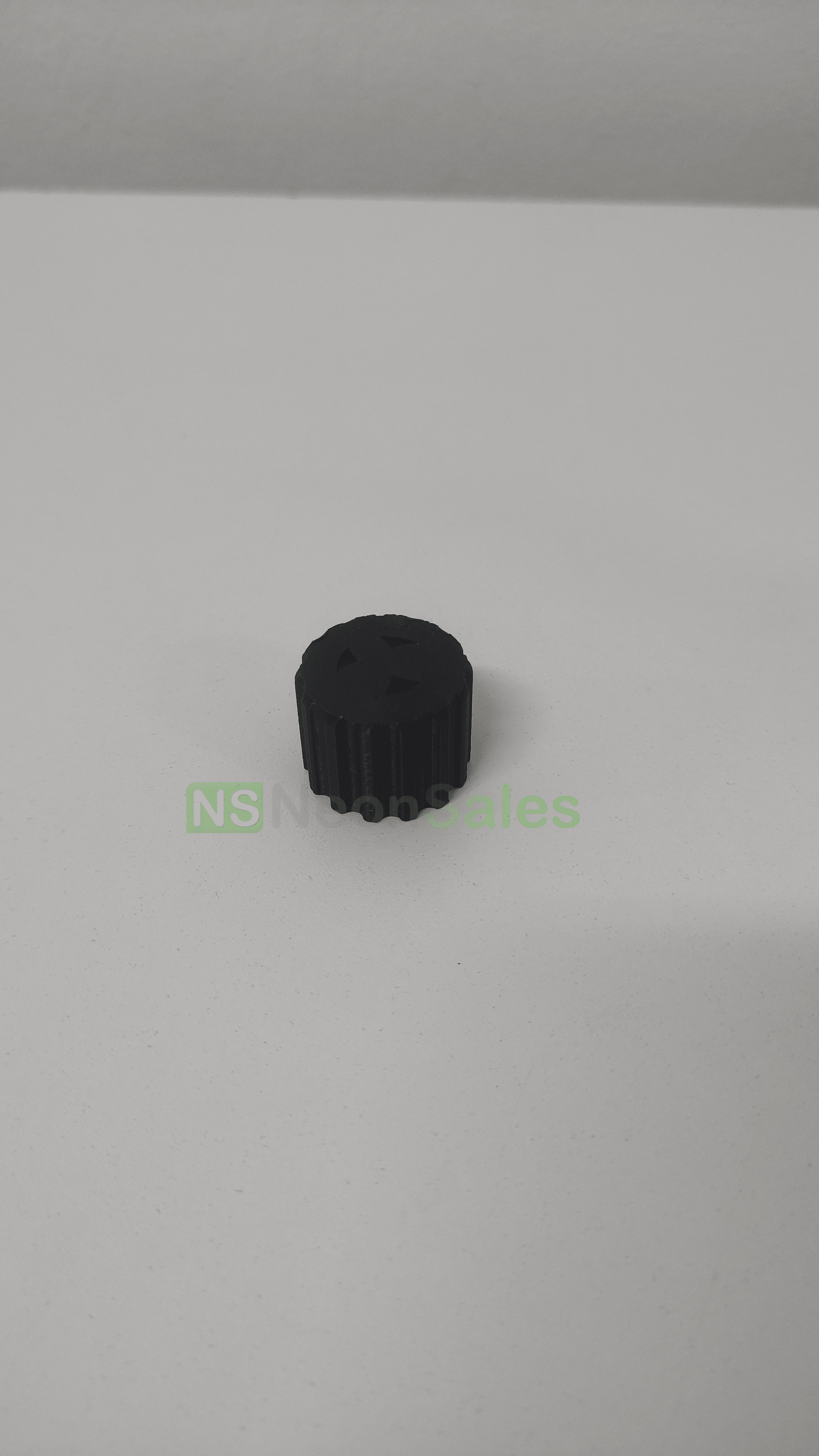 PAINTBALL TANK PROTECTIVE SCREW-ON CAP, G1/2-14" - NeonSales {{ shop.shopifyCountryName }}