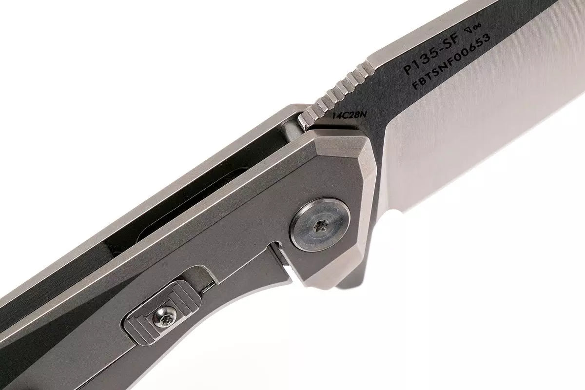 RUIKE KNIFE P135-SF - NeonSales {{ shop.shopifyCountryName }}