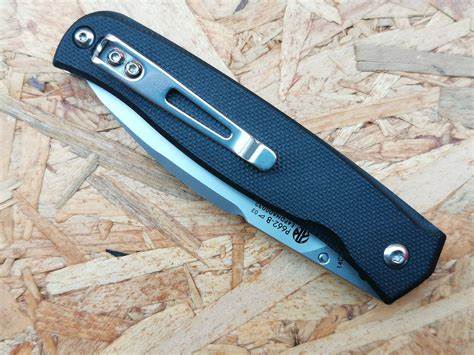 RUIKE KNIFE P662-B - NeonSales {{ shop.shopifyCountryName }}