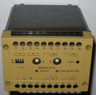 Dual-channel 220VAC vehicle loop detector - representative dual-channel detector image