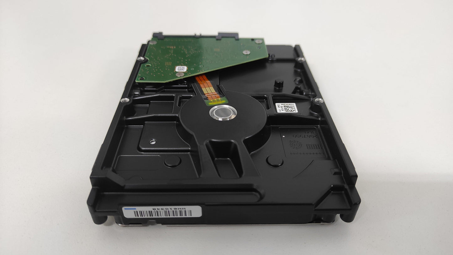 SEAGATE SKYHAWK 4TB SURVEILLANCE HARD DRIVE - NeonSales {{ shop.shopifyCountryName }}