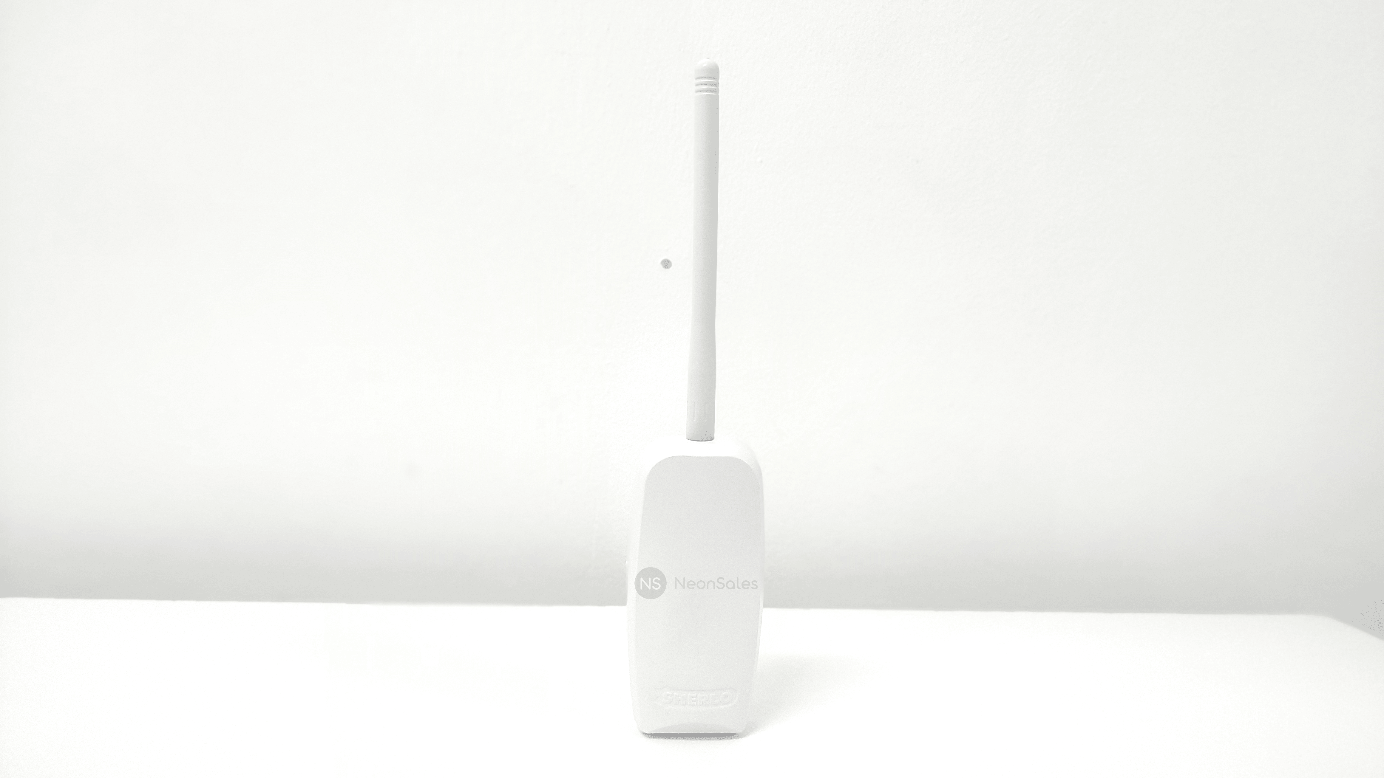 SHERLO 4 CHANNEL STAND ALONE TRANSMITTER - NeonSales {{ shop.shopifyCountryName }}