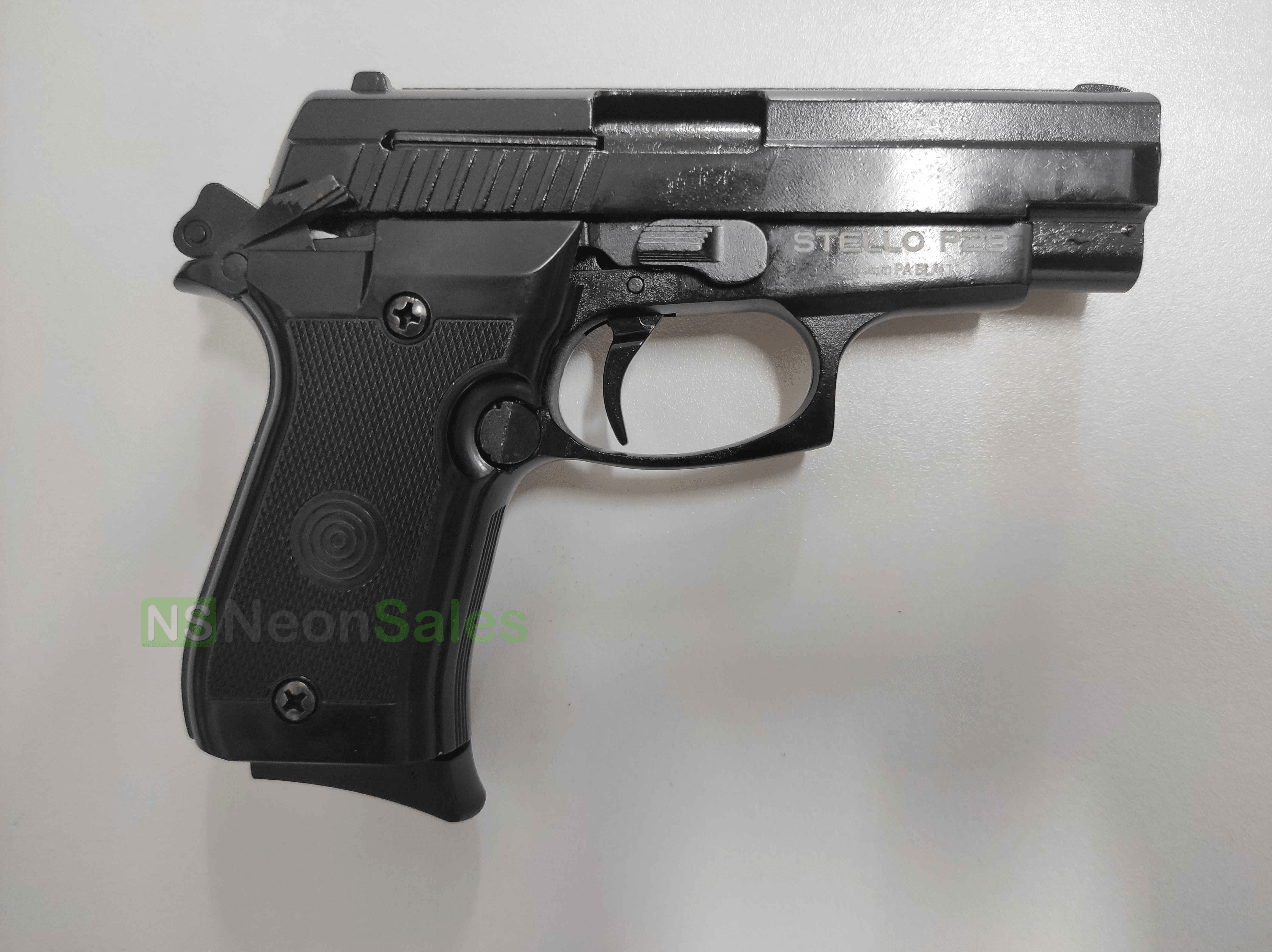 STELLO P29 BLANK GUN +10 BLANKS +HOLSTER + TEARGAS - NeonSales {{ shop.shopifyCountryName }}