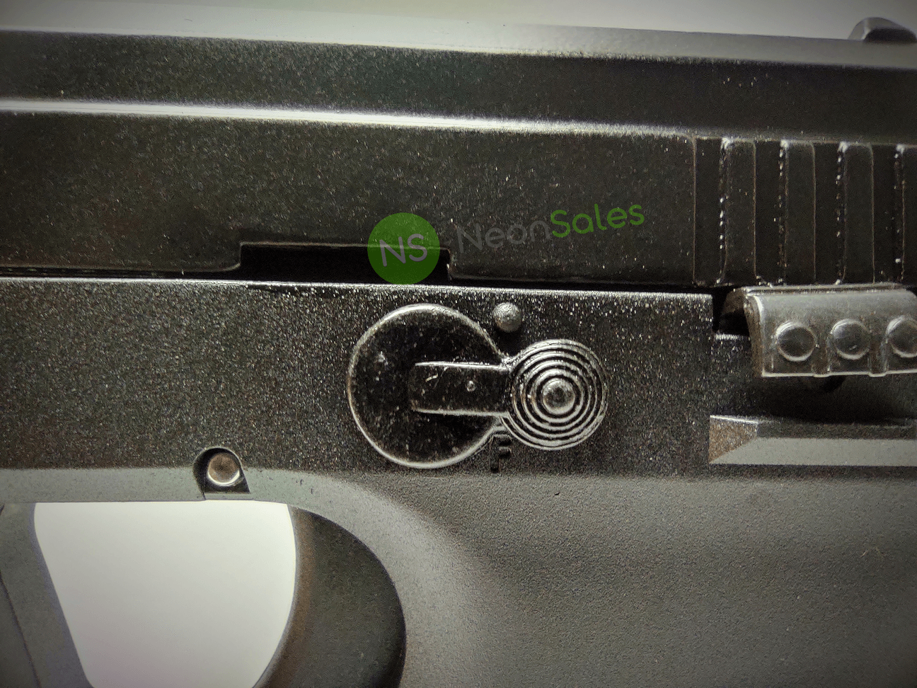 SUR ARMS 2004 BLANK GUN + 10 BLANKS - NeonSales {{ shop.shopifyCountryName }}