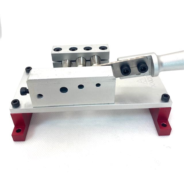 WIRE CUTTER FOR THREE SIZES - NeonSales {{ shop.shopifyCountryName }}