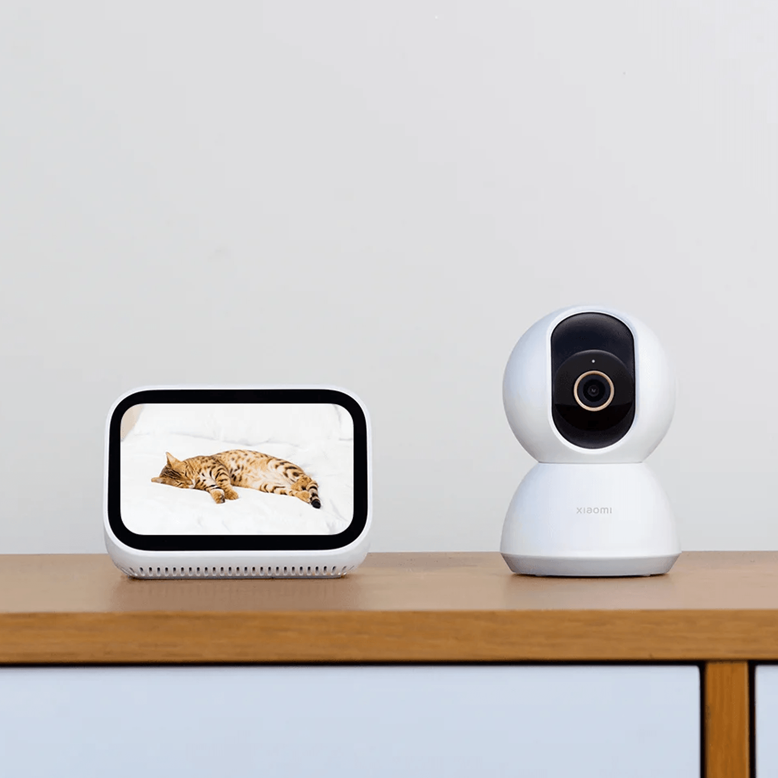 XIAOMI C300 SMART SECURITY CAMERA - NeonSales {{ shop.shopifyCountryName }}