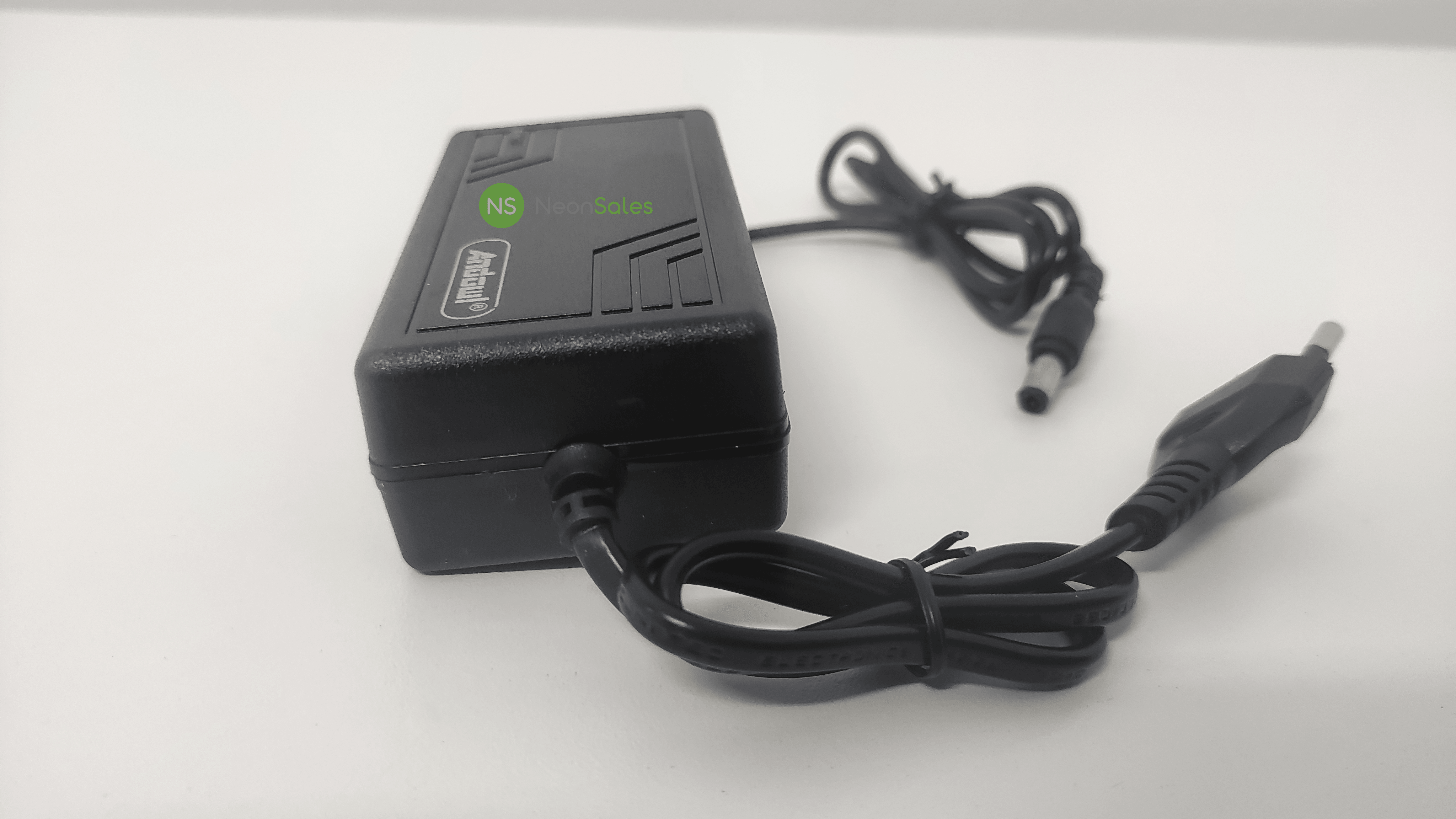 ANDOWL AC-DC POWER ADAPTOR 12V/3A - DC267 - NeonSales {{ shop.shopifyCountryName }}