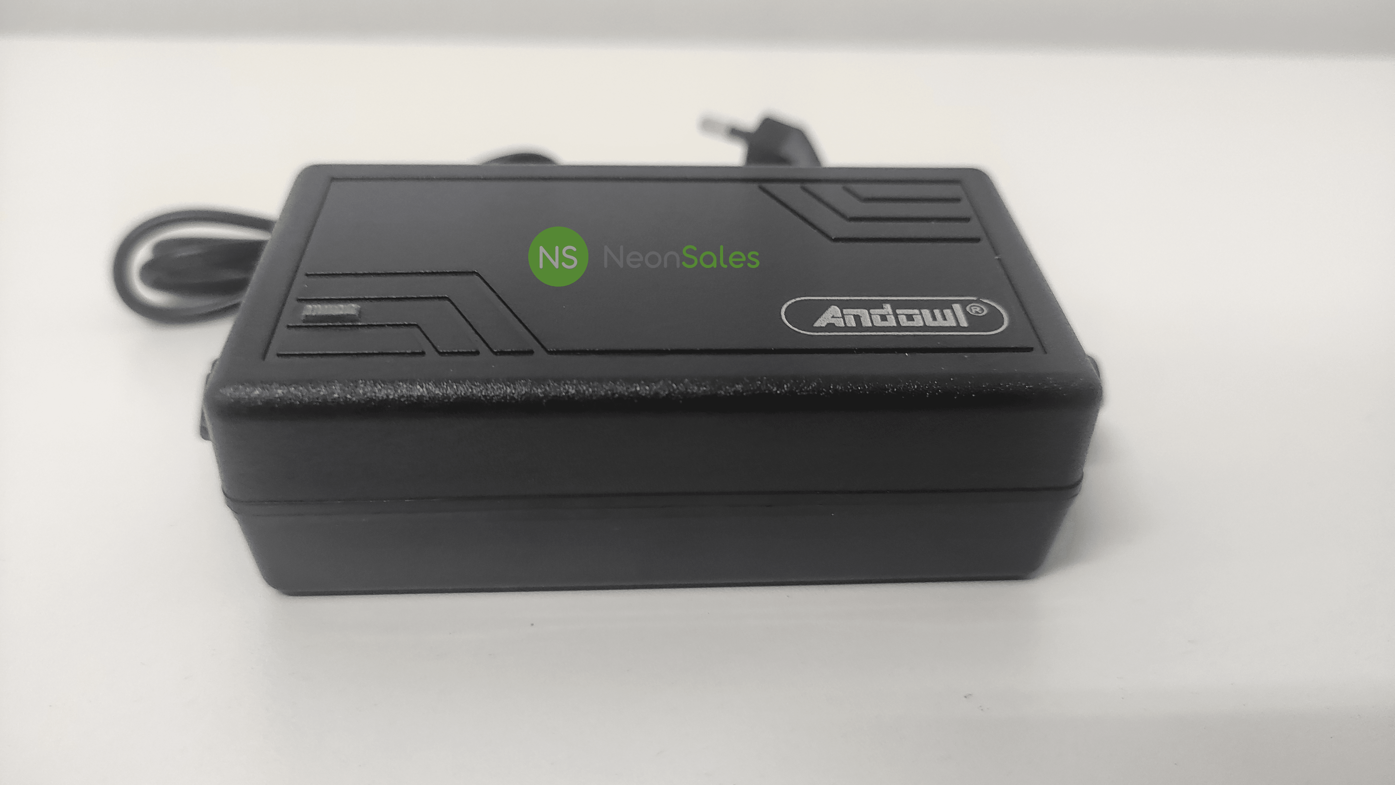 ANDOWL AC-DC POWER ADAPTOR 12V/3A - DC267 - NeonSales {{ shop.shopifyCountryName }}