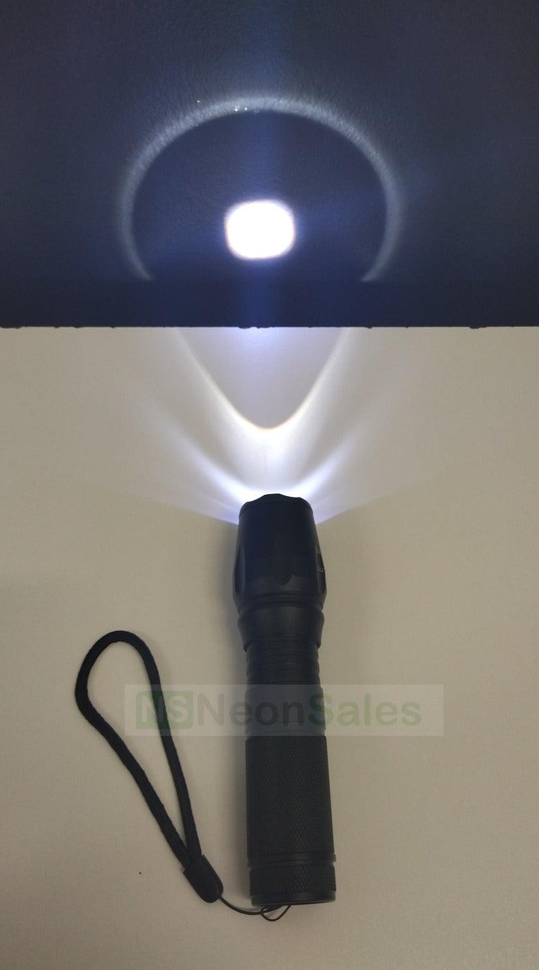 ANDOWL RECHARGEABLE GLARE FLASHLIGHT - Q-5104 - NeonSales {{ shop.shopifyCountryName }}