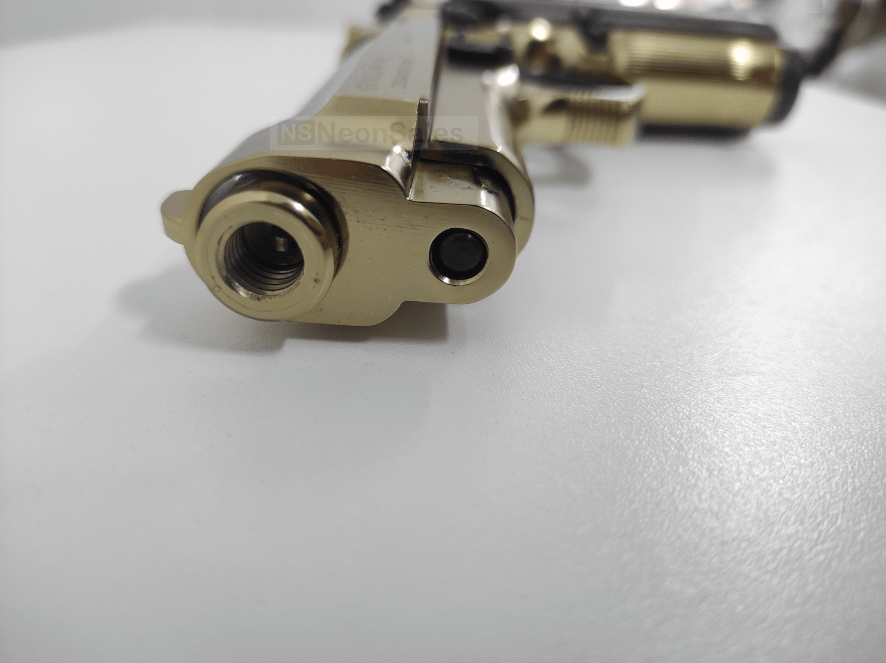 BLOW F92 BLANK PISTOL - GOLD W/ FAUX-WOOD GRIPS - NeonSales {{ shop.shopifyCountryName }}