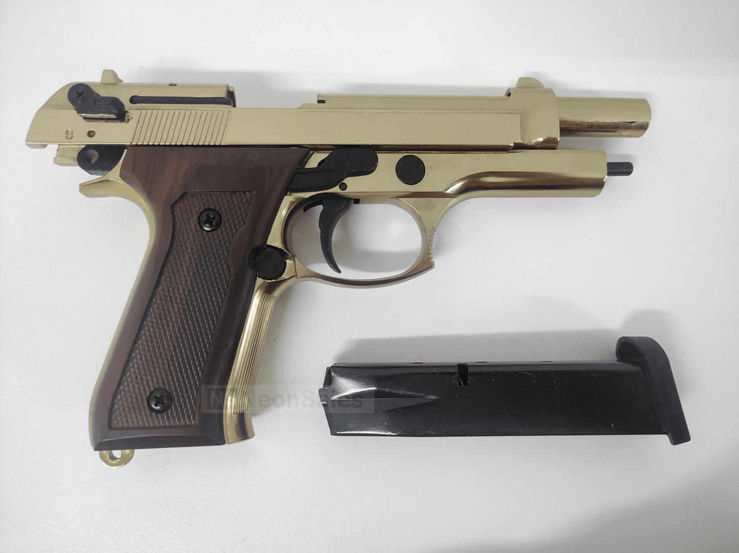 BLOW F92 BLANK PISTOL - GOLD W/ FAUX-WOOD GRIPS - NeonSales {{ shop.shopifyCountryName }}