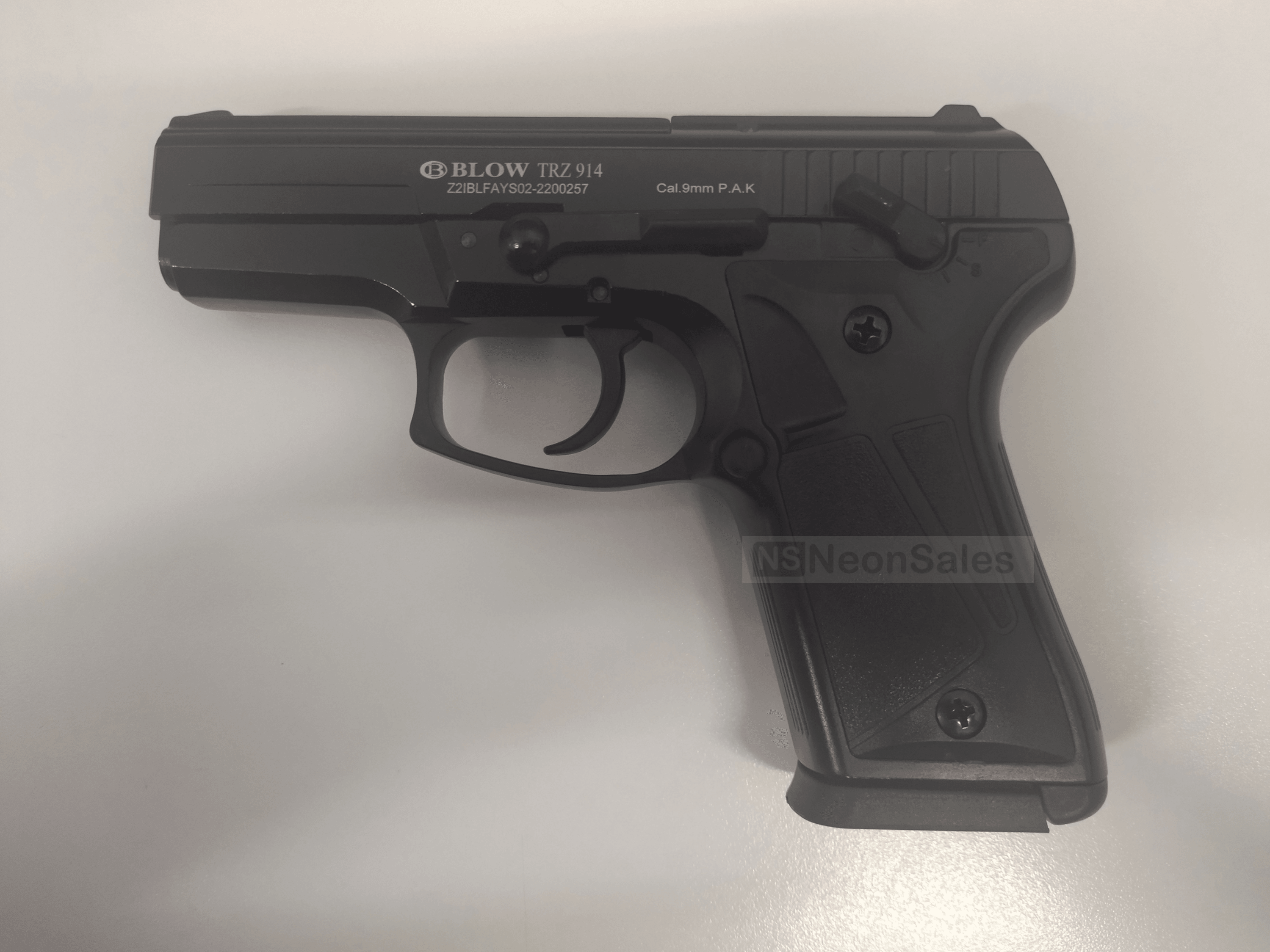 BLOW TRZ914 BLANK GUN - BLACK - NeonSales {{ shop.shopifyCountryName }}