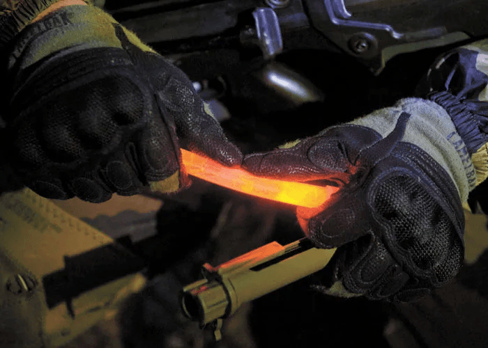 CYALUME SNAPLIGHT 6'' ORANGE SAFETY LIGHT - NeonSales {{ shop.shopifyCountryName }}