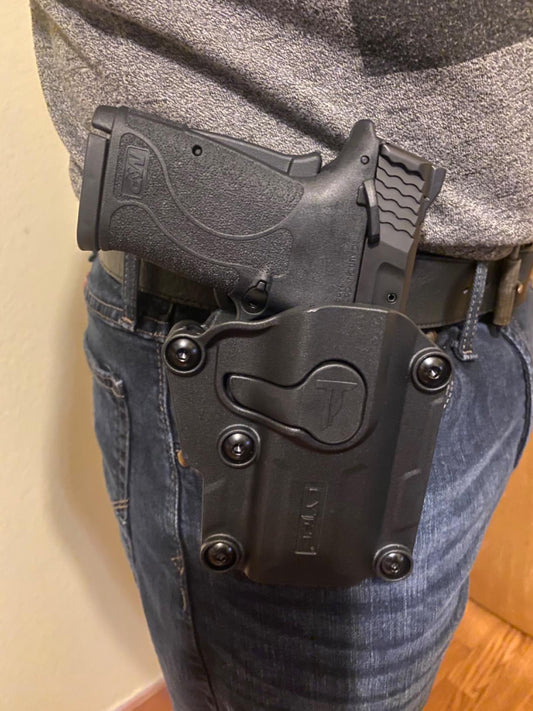 CYTAC MEGA FIT RIGHT HAND UNIVERSAL HOLSTER - NeonSales {{ shop.shopifyCountryName }}