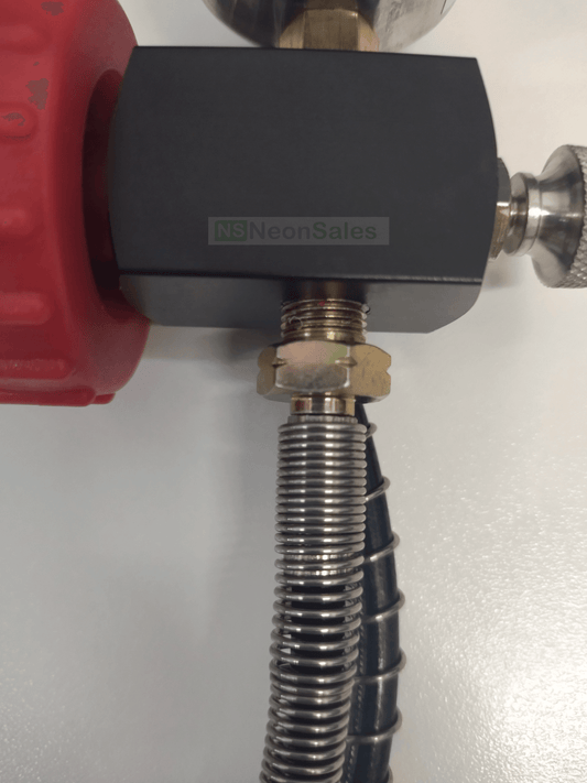 DIN SCUBA FILL STATION MKII (W/ 45MM GAUGE & HOSE) - NeonSales {{ shop.shopifyCountryName }}